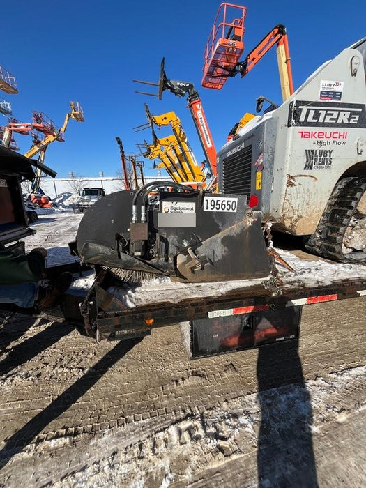 2021 PALADIN Sweepster SB72