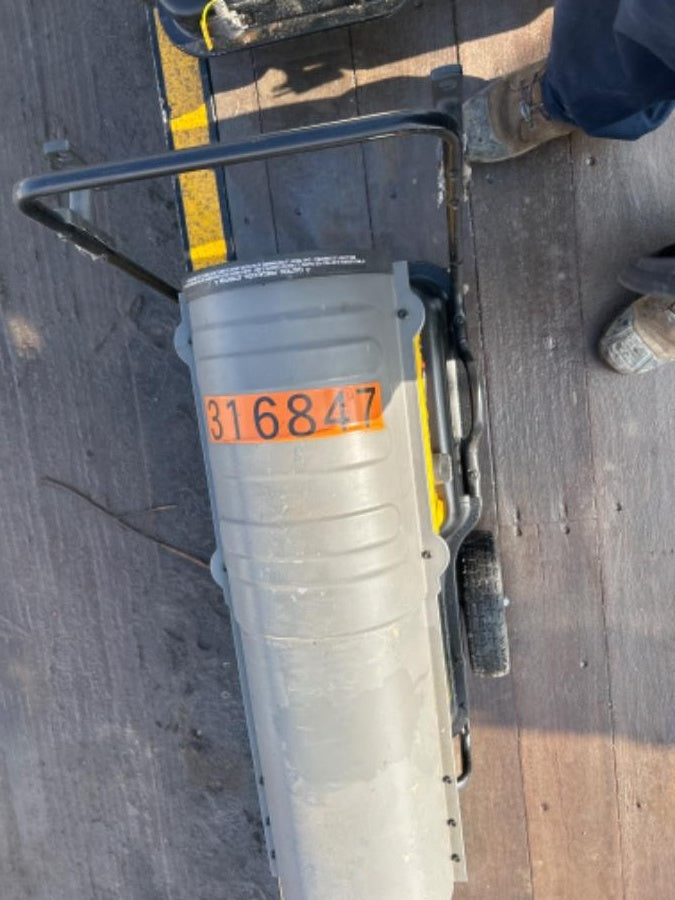 2023 DEWALT DXH140KTHC