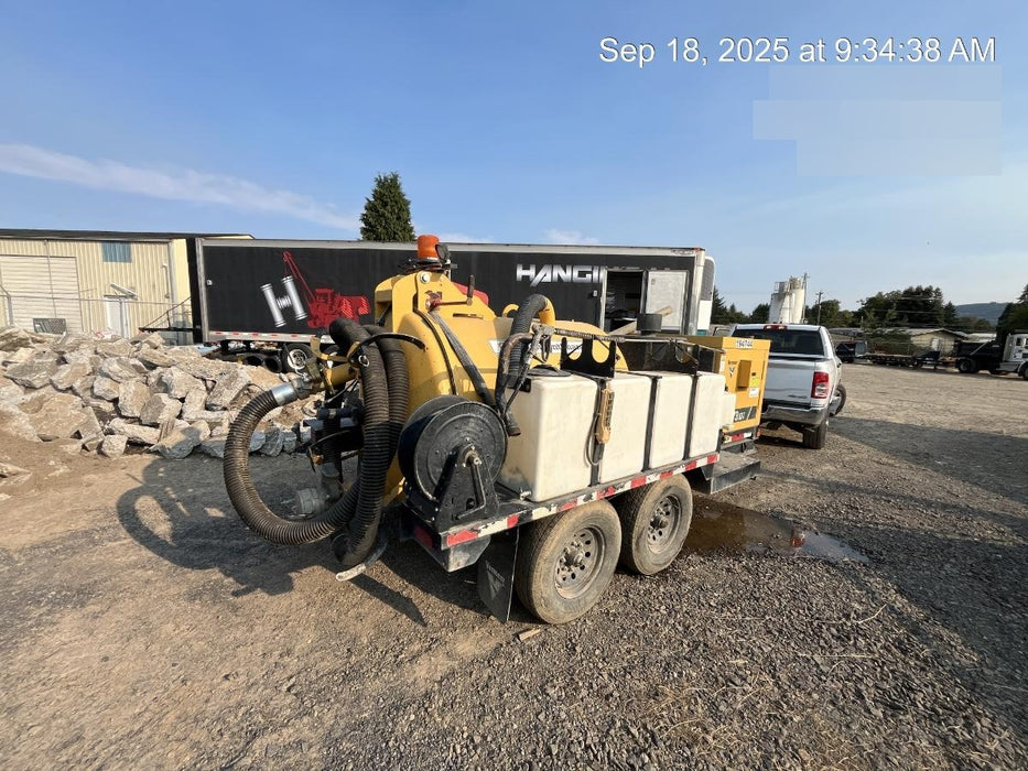 2021 VAC-TRON LP573XDT