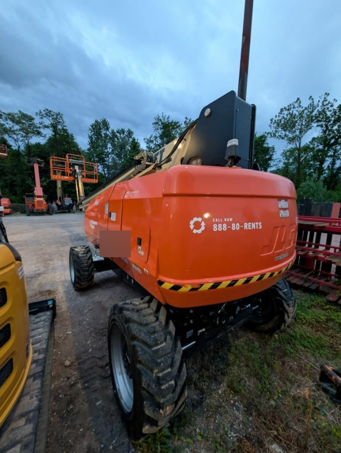 2024 JLG 860SJ