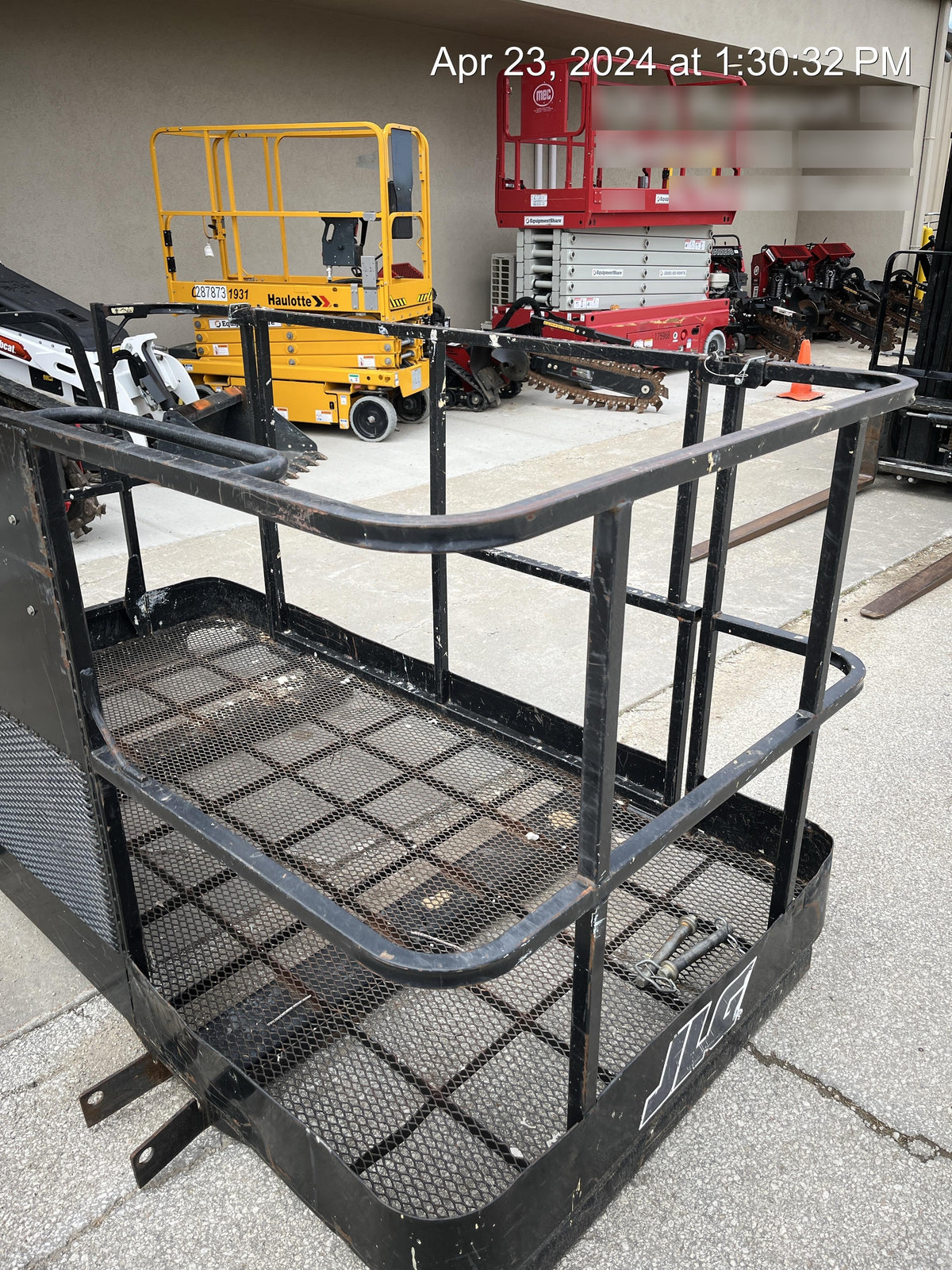 2016 JLG Work Platform, Fork Mounted