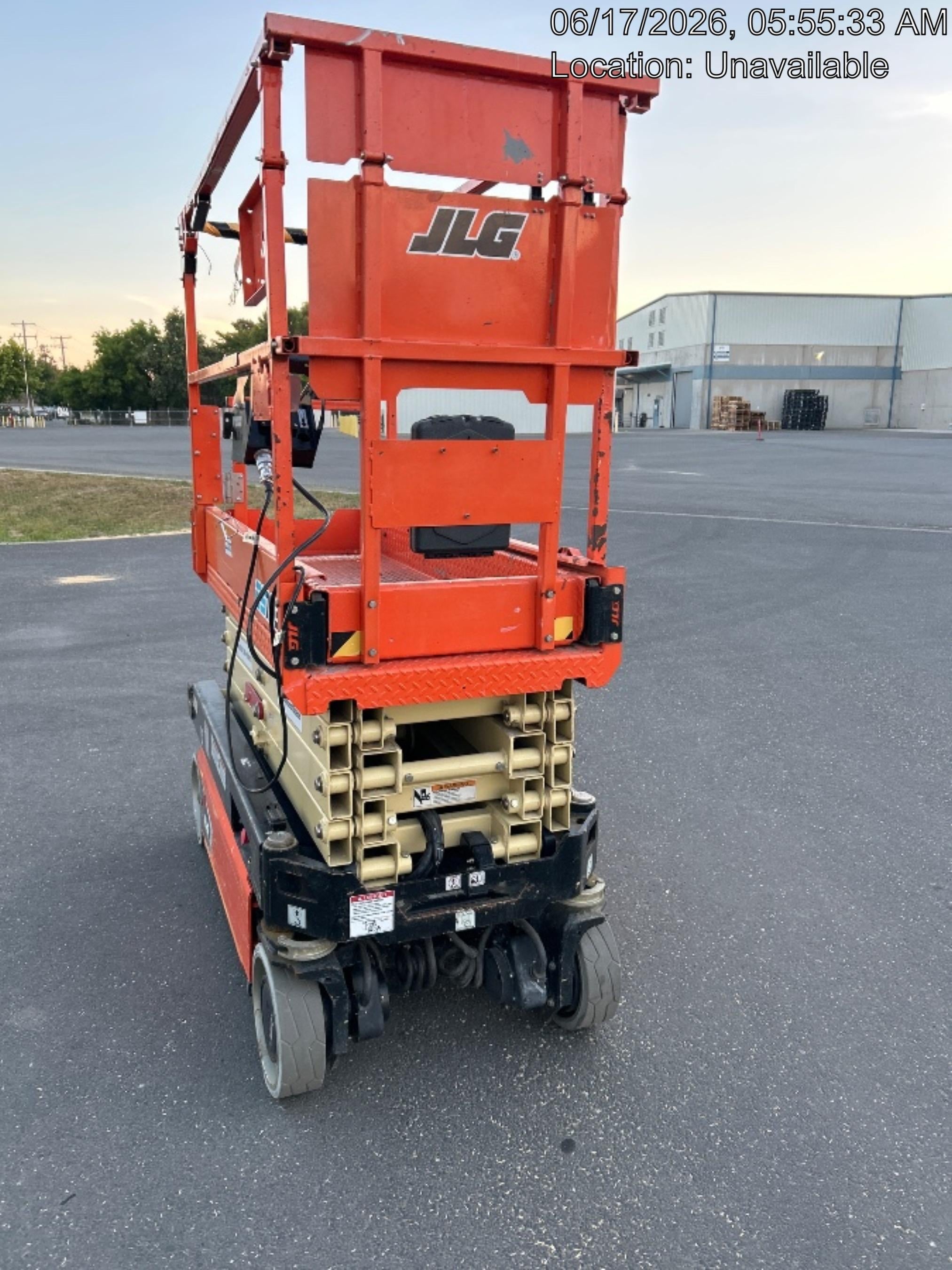 2022 JLG ES1932