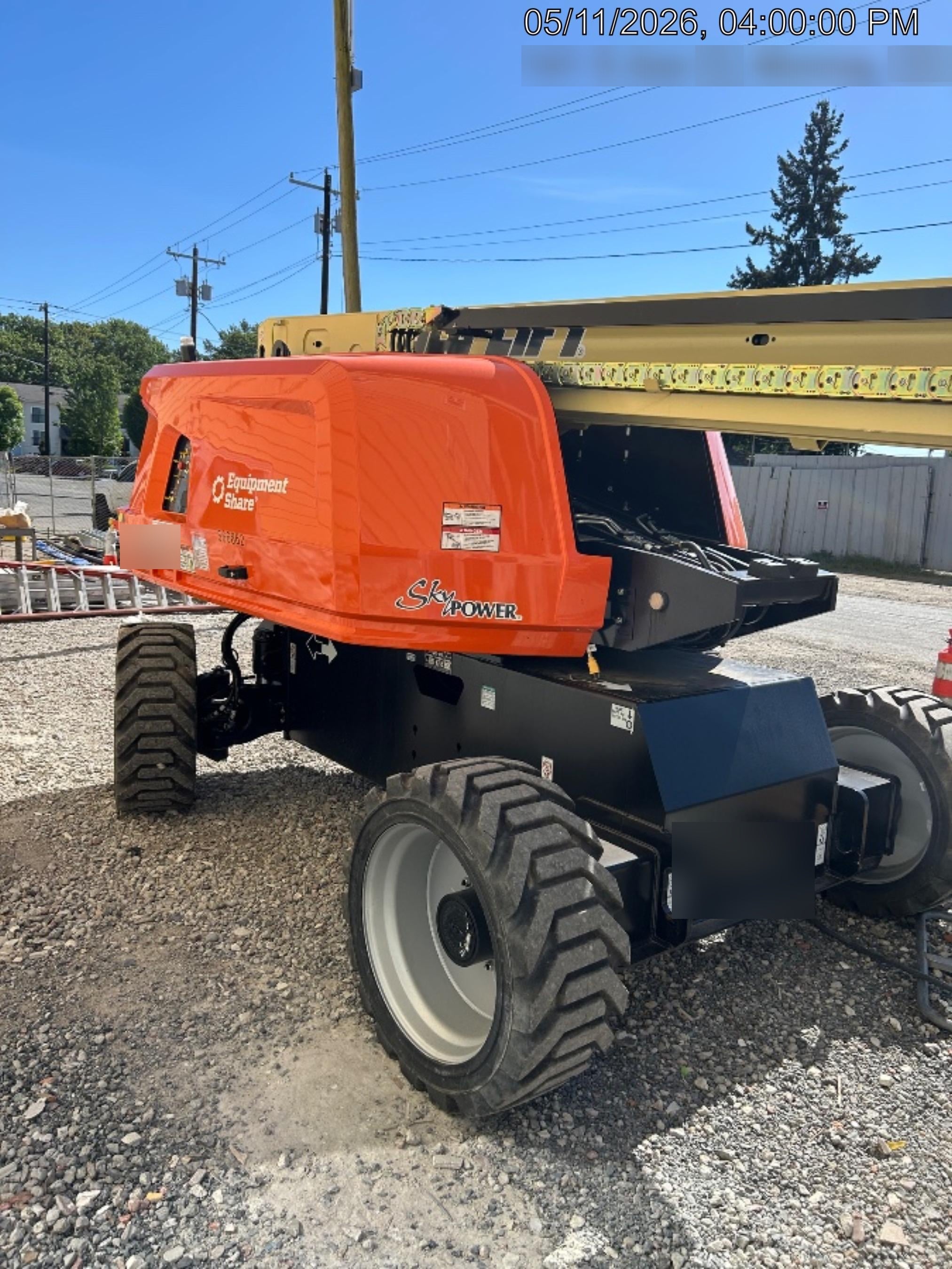 2025 JLG 660SJ