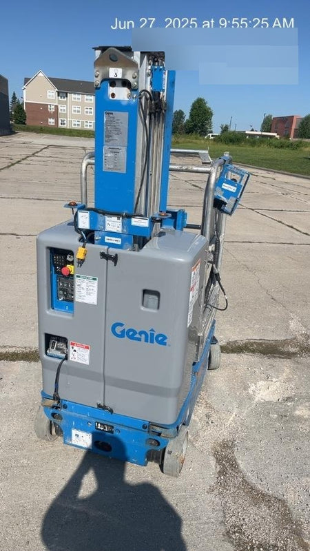 2021 GENIE GR-20