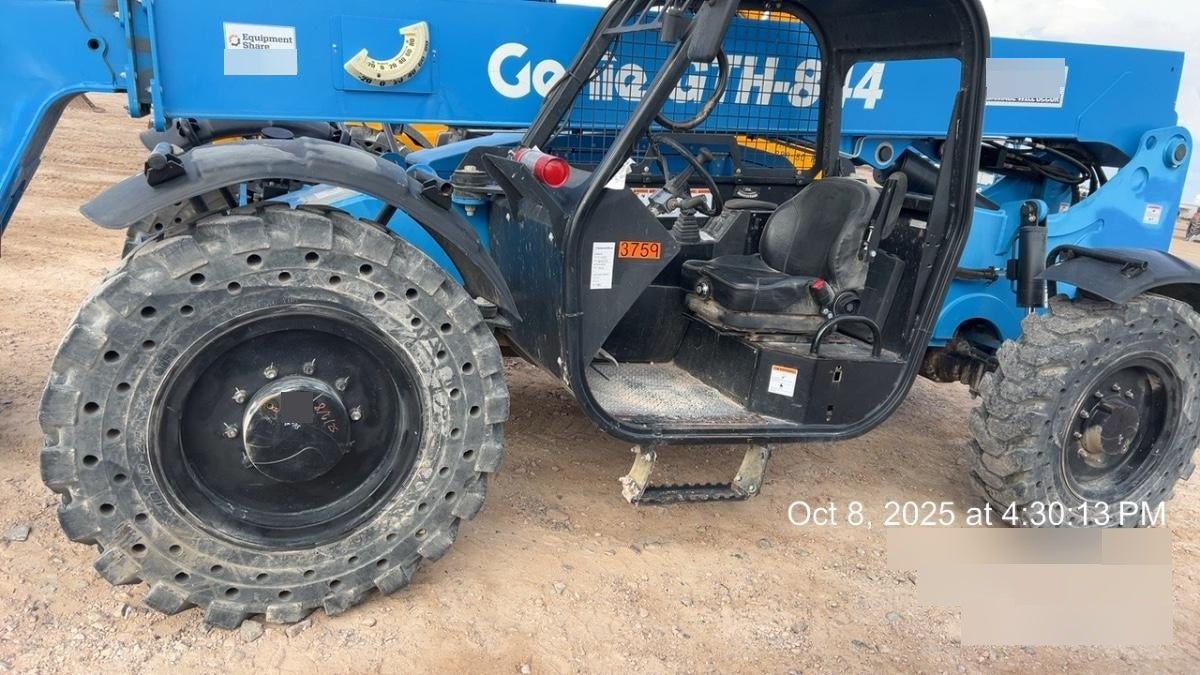 2017 Genie GTH-844 Genie GTH 844, Solid Tires, 60" carriage, Open ROPS - GTH08E-10892