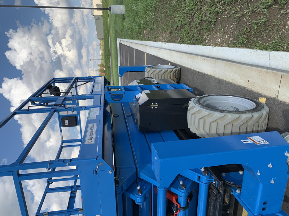 2020 GENIE GS-4390 RT