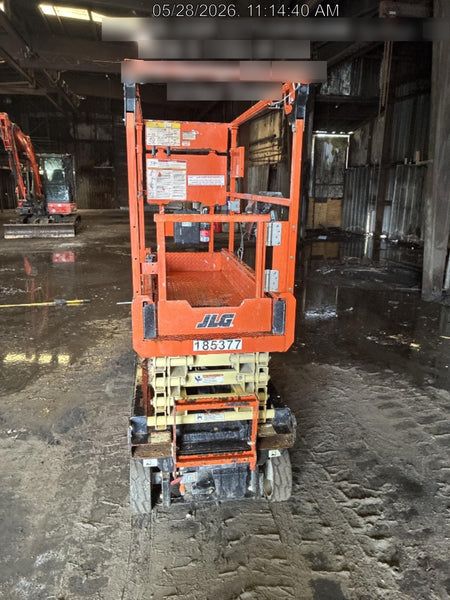 2021 JLG ES1932