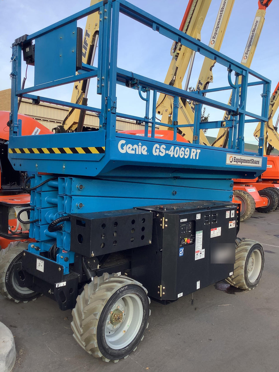 2020 GENIE GS-4069 RT