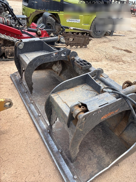 2019 PALADIN 76" Scrap Grapple Bucket - Paladin