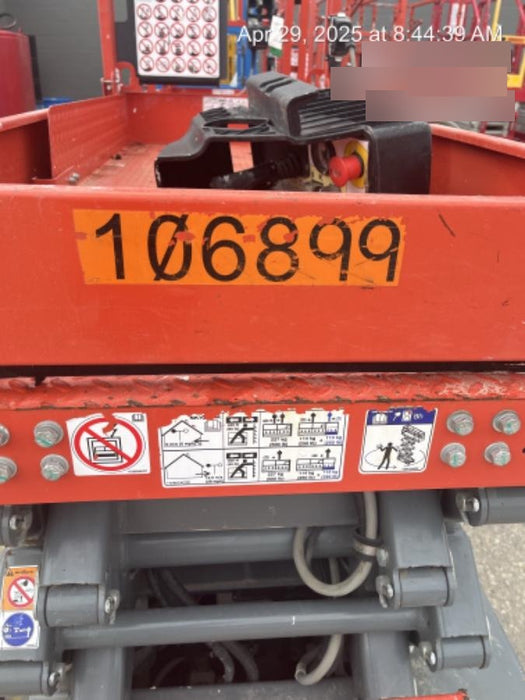 2020 Skyjack SJIII-3219 Solid NM Tires, Half height spring hinged entry gate, Dual Beacons, 800W Inverter