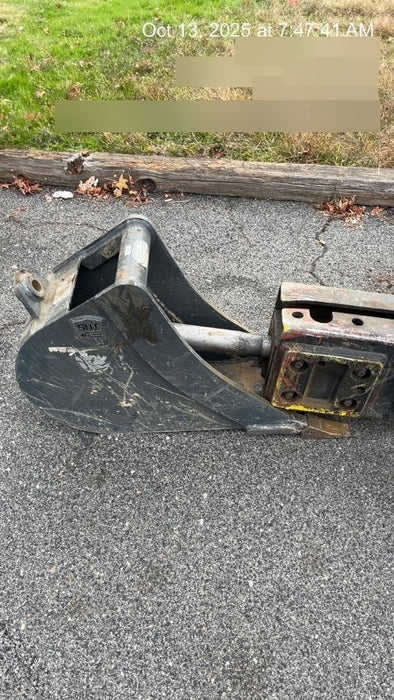 2019 Takeuchi TB260 Canopy, Standard Blade, Auxiliary hydraulics Manual QC, Hydraulic thumb, 12" ,18", 24" Bucket