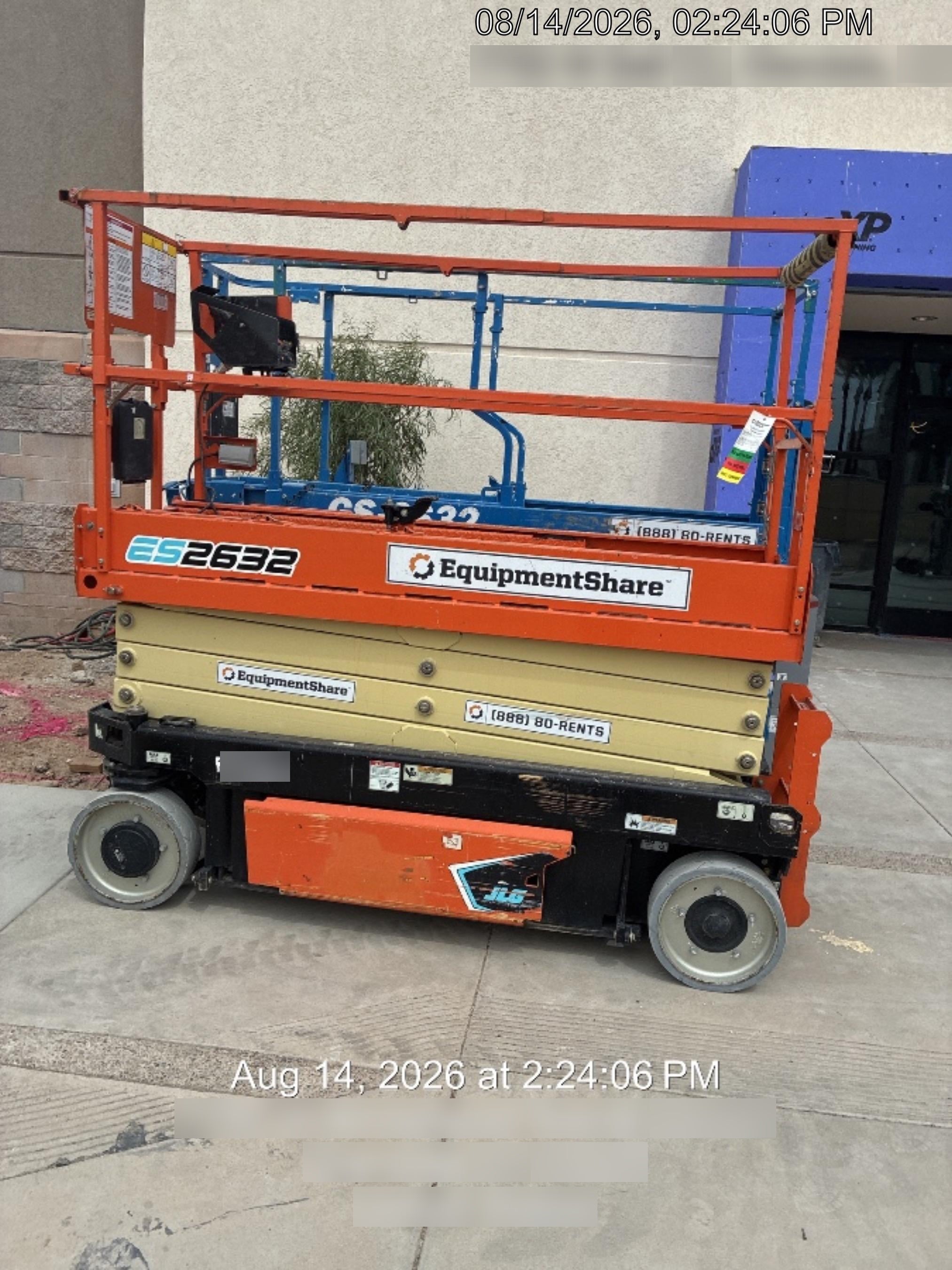 2021 JLG ES2632