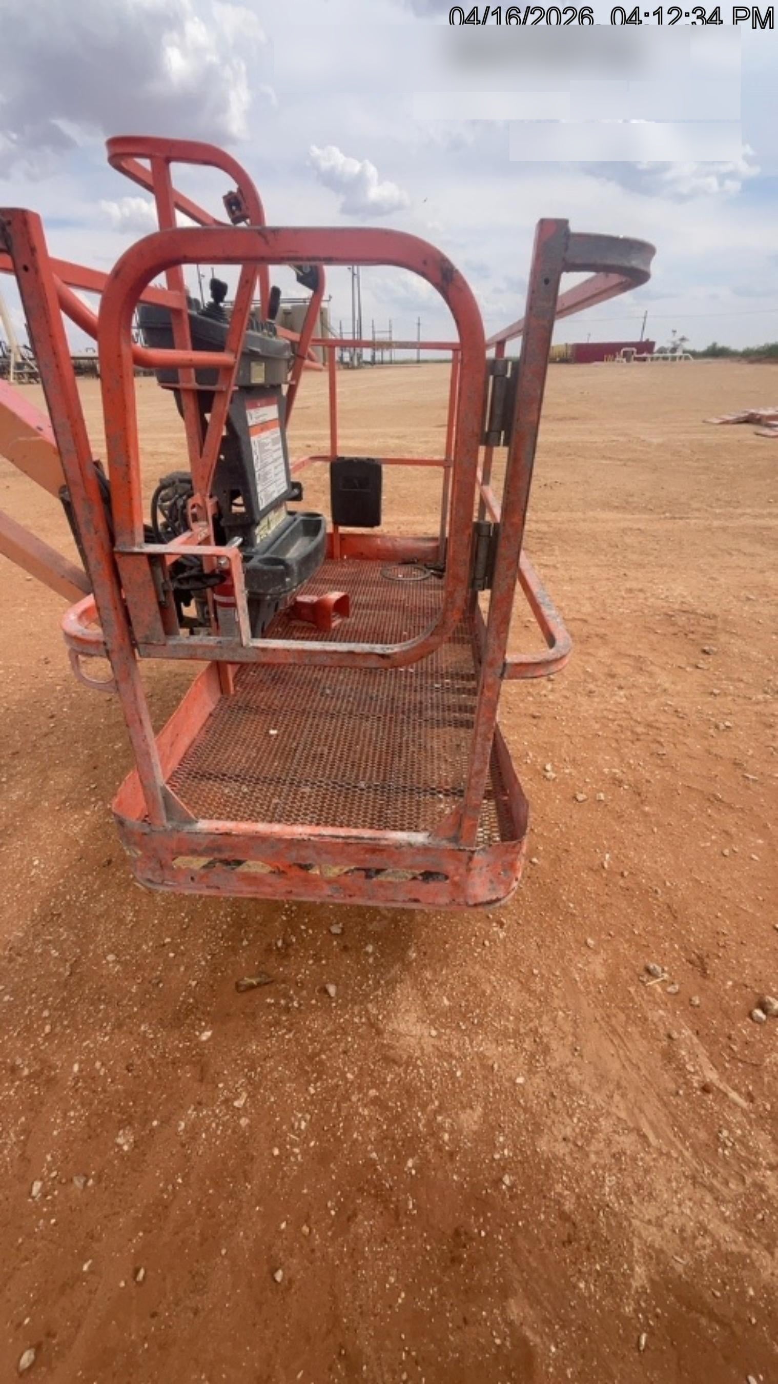 2022 JLG 1350SJP