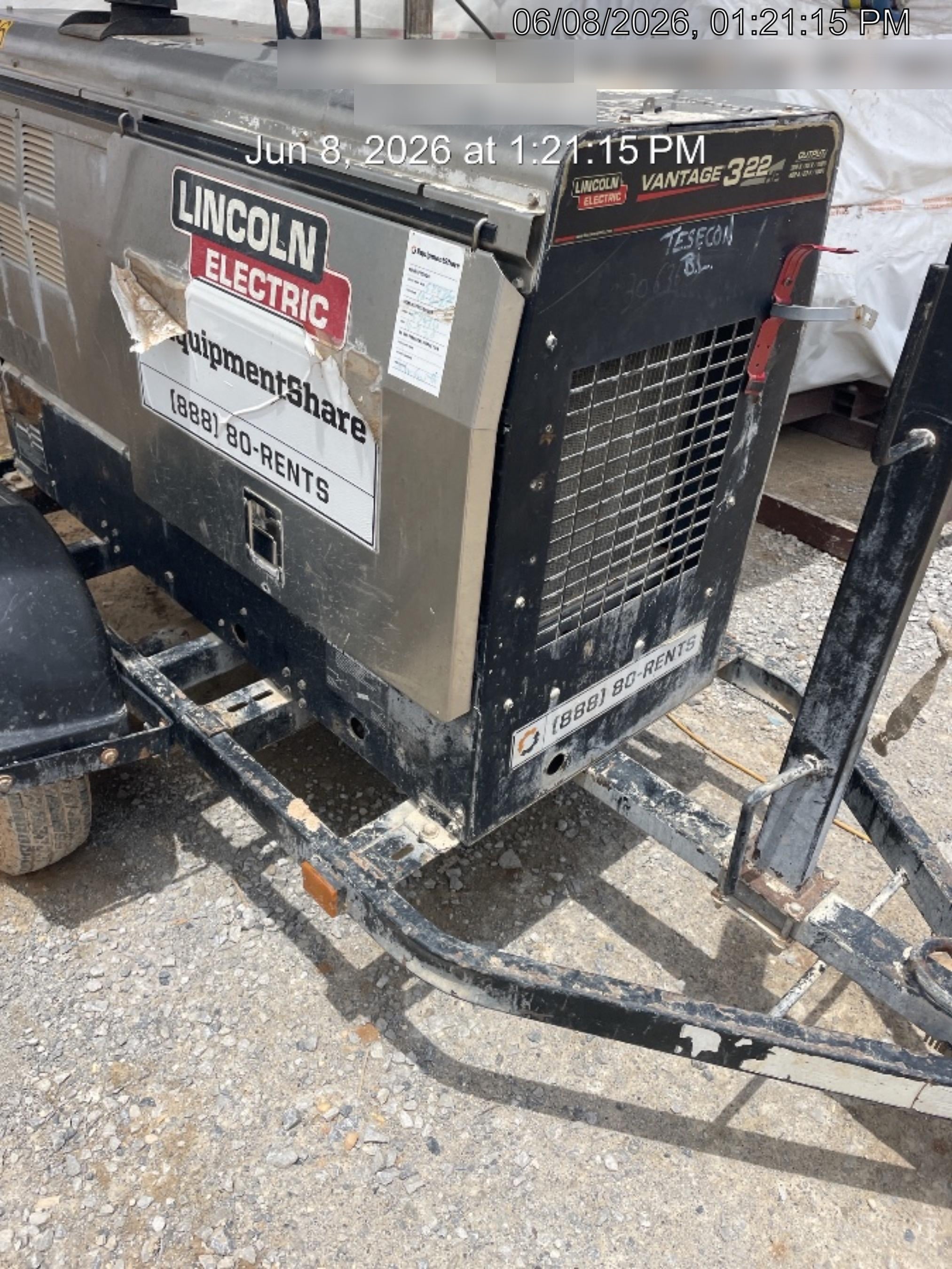 2019 Lincoln Electric Vantage 322 Welder Ready-Pak 3, Two wheel trailer, Fender and Light kit, Cable Rack