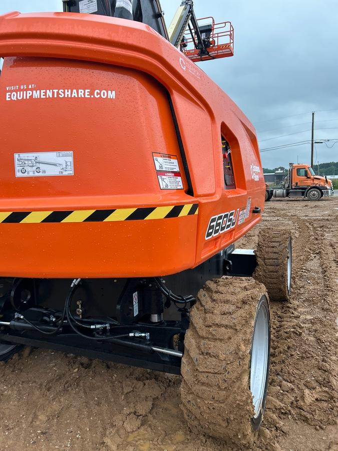 2025 JLG 660SJ