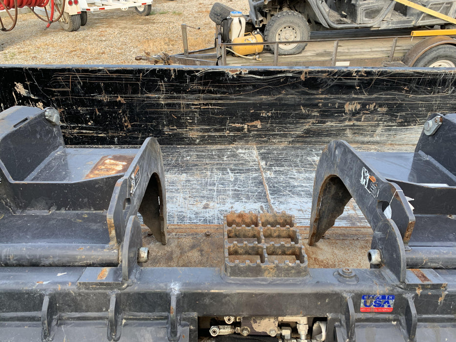 2020 PALADIN 76" Scrap Grapple Bucket - Paladin