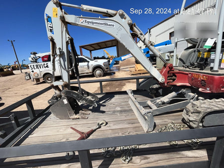 2022 TAKEUCHI TB20e