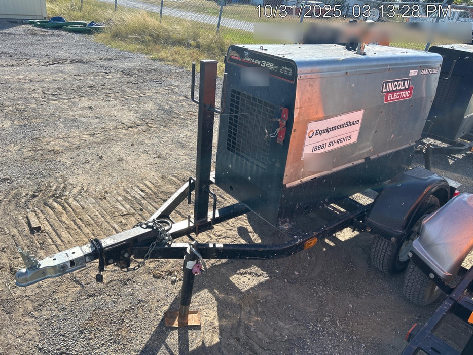 2019 Lincoln Electric Vantage 322 Welder Ready-Pak 3, Two wheel trailer, Fender and Light kit, Cable Rack