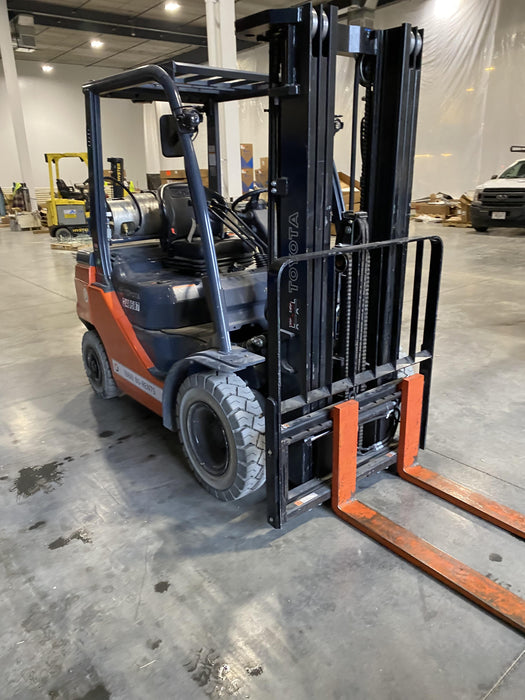 2022 TOYOTA 50-8FGU25