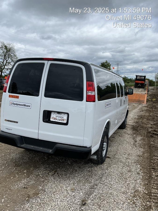 2025 CHEVROLET Express Van - Rental