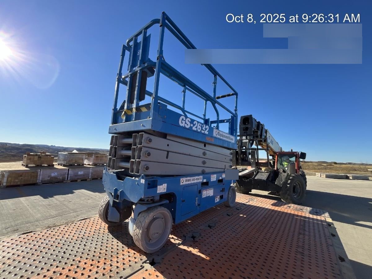 2022 GENIE GS-2632