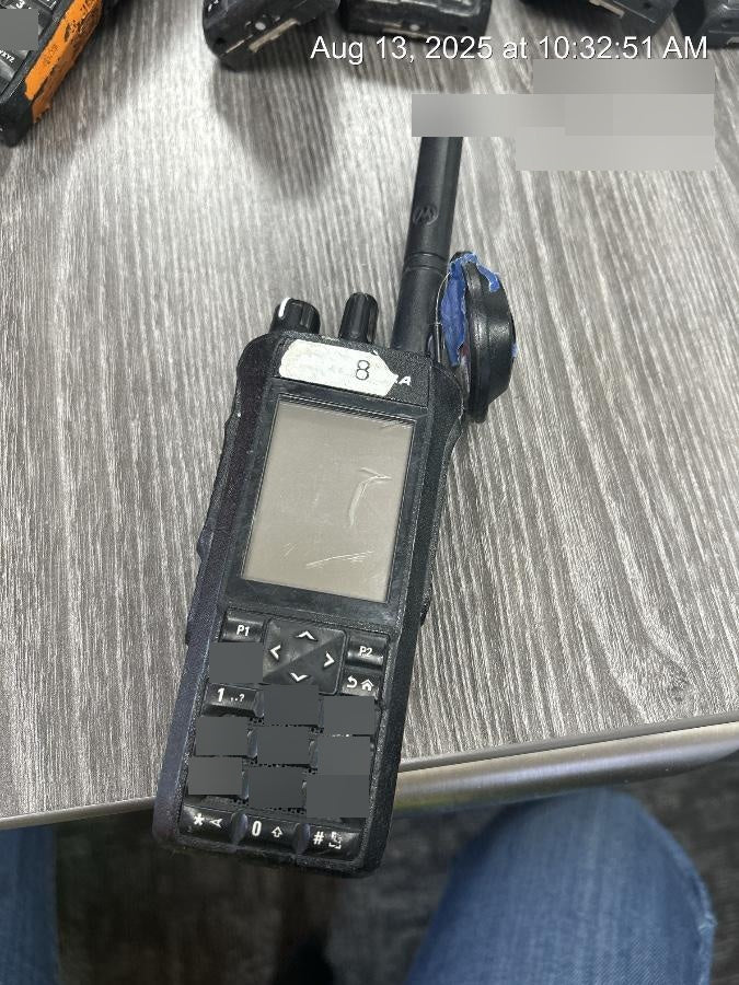 2023 MOTOROLA R7 DISPLAY
