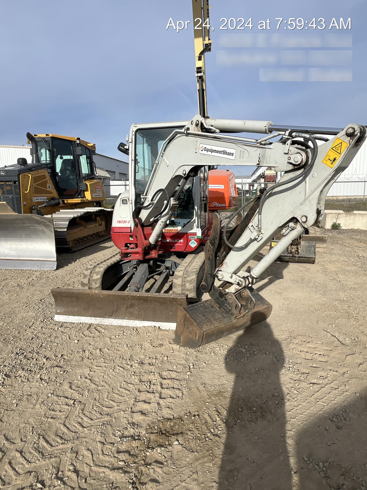 2022 TAKEUCHI TB235-2CR