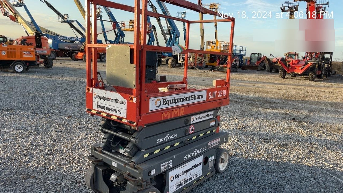2019 Skyjack SJIII-3219 Standard Options, Trojan Batteries