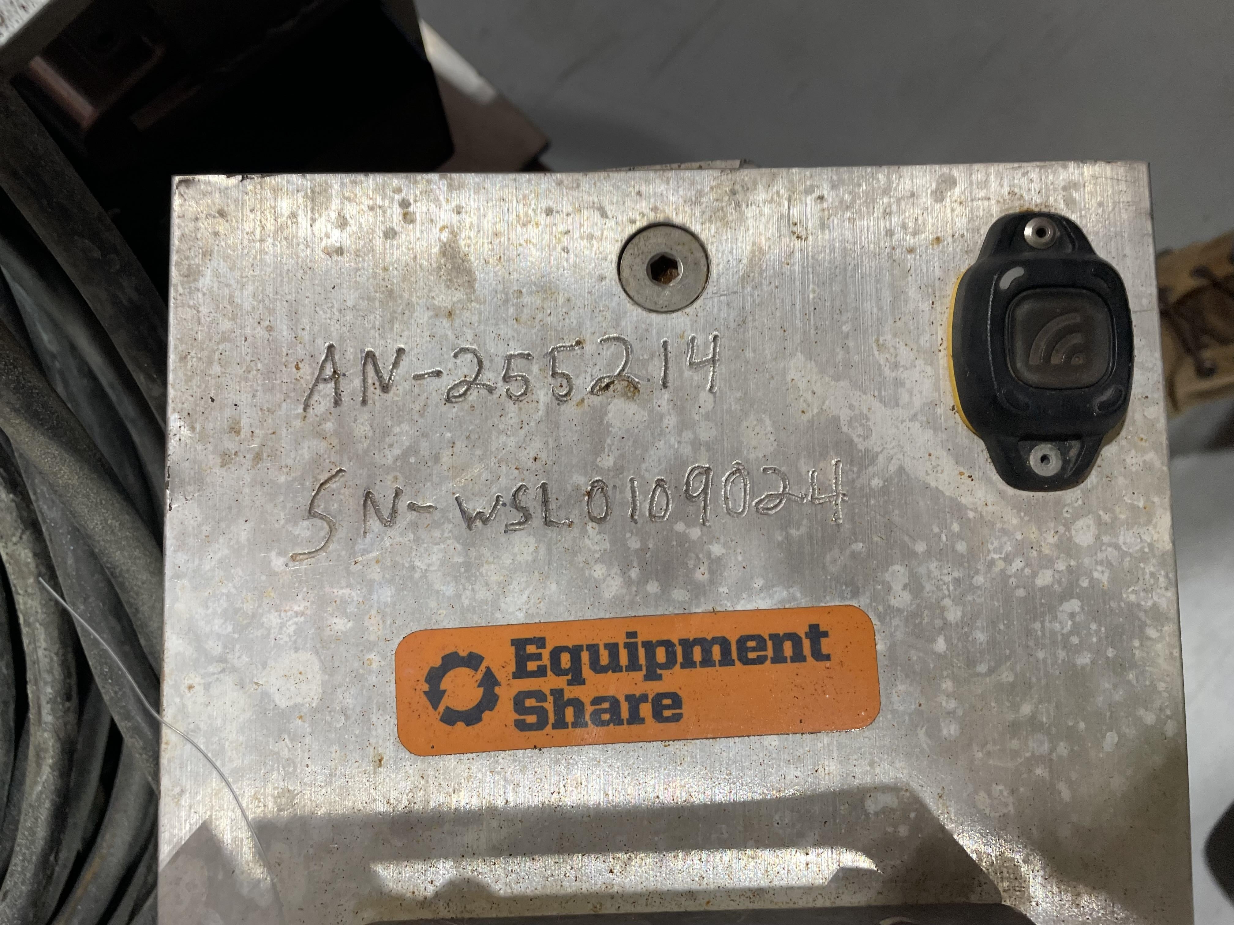 2022 WORKSITE LIGHTING PetroPRO Handy 24639