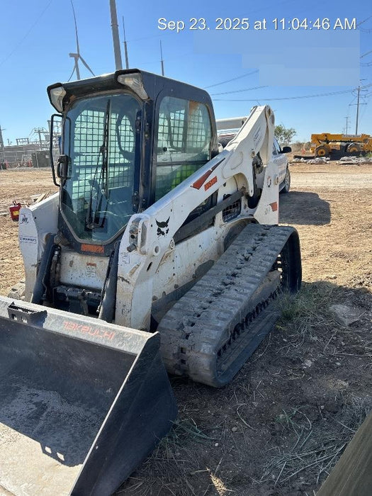 2021 BOBCAT T740