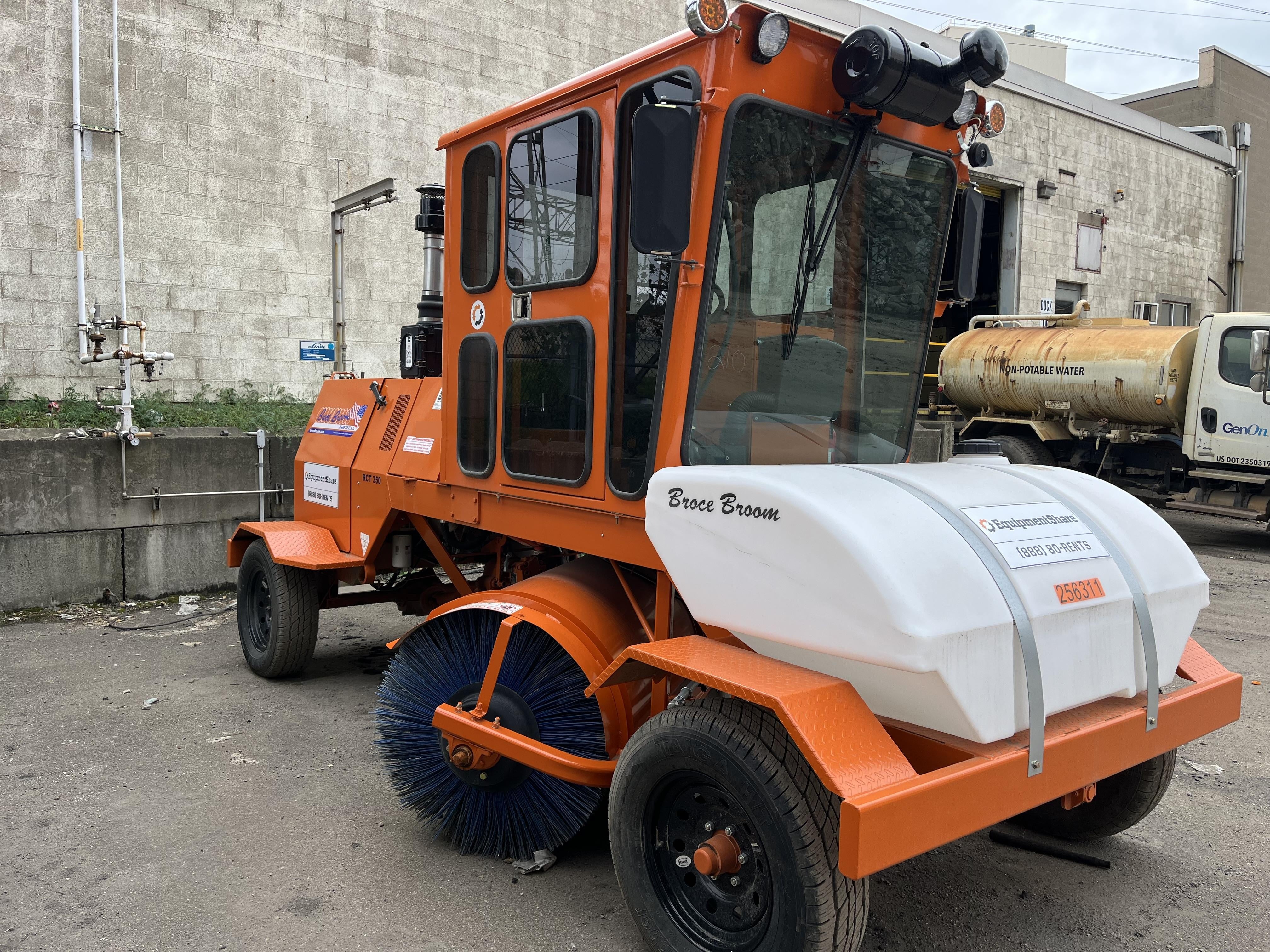 2022 BROCE RCT350