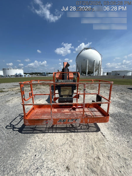 2019 JLG 800AJ