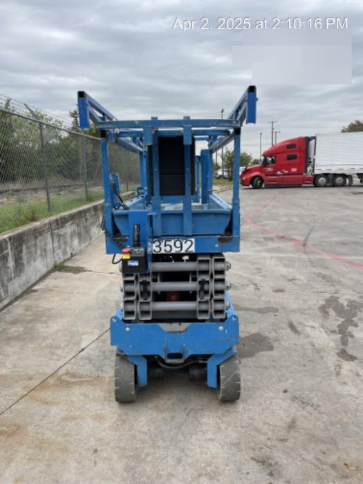 2017 Genie GS-2632 Genie GS2632 - SN GS32P-151056