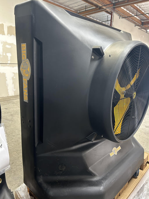 2025 BIG ASS FANS Cool Space 400