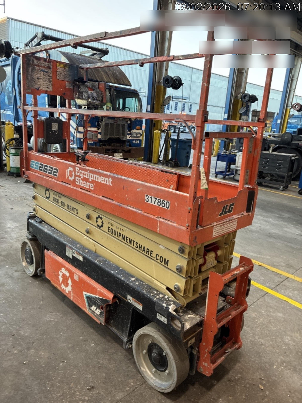 2023 JLG ES2632