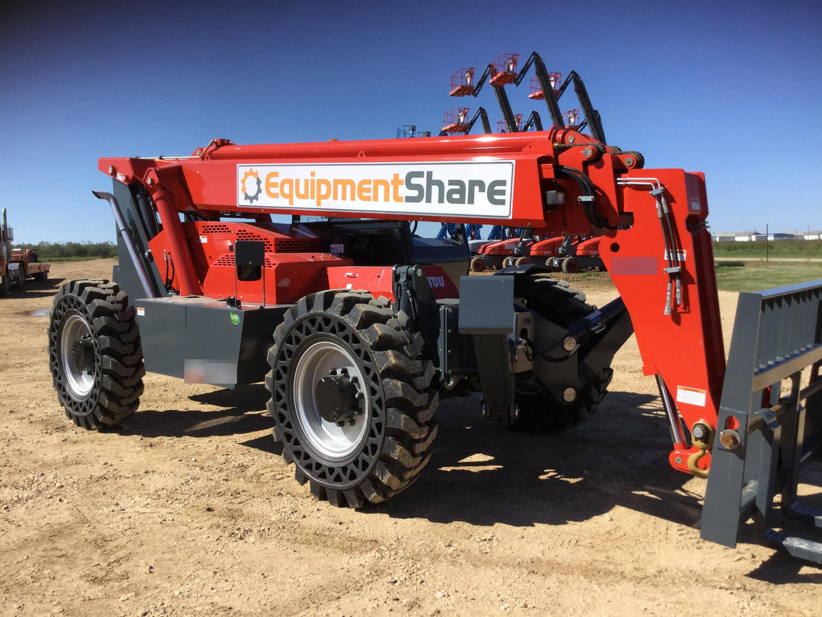2019 Manitou MTA10055 MTA10055 - 74 HP T4, Canopy, Worklights/Strobe, Beacon, 66" Carriage, 60" Forks, Solid Tires, Lift Hook, Aux Hydraulics