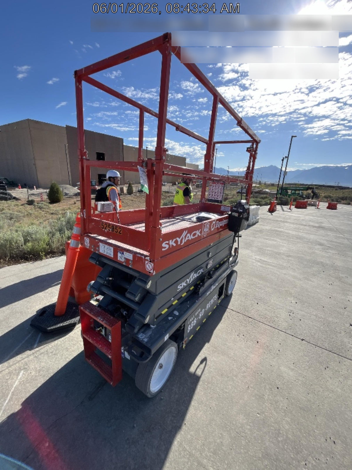 2025 SKYJACK SJ3226