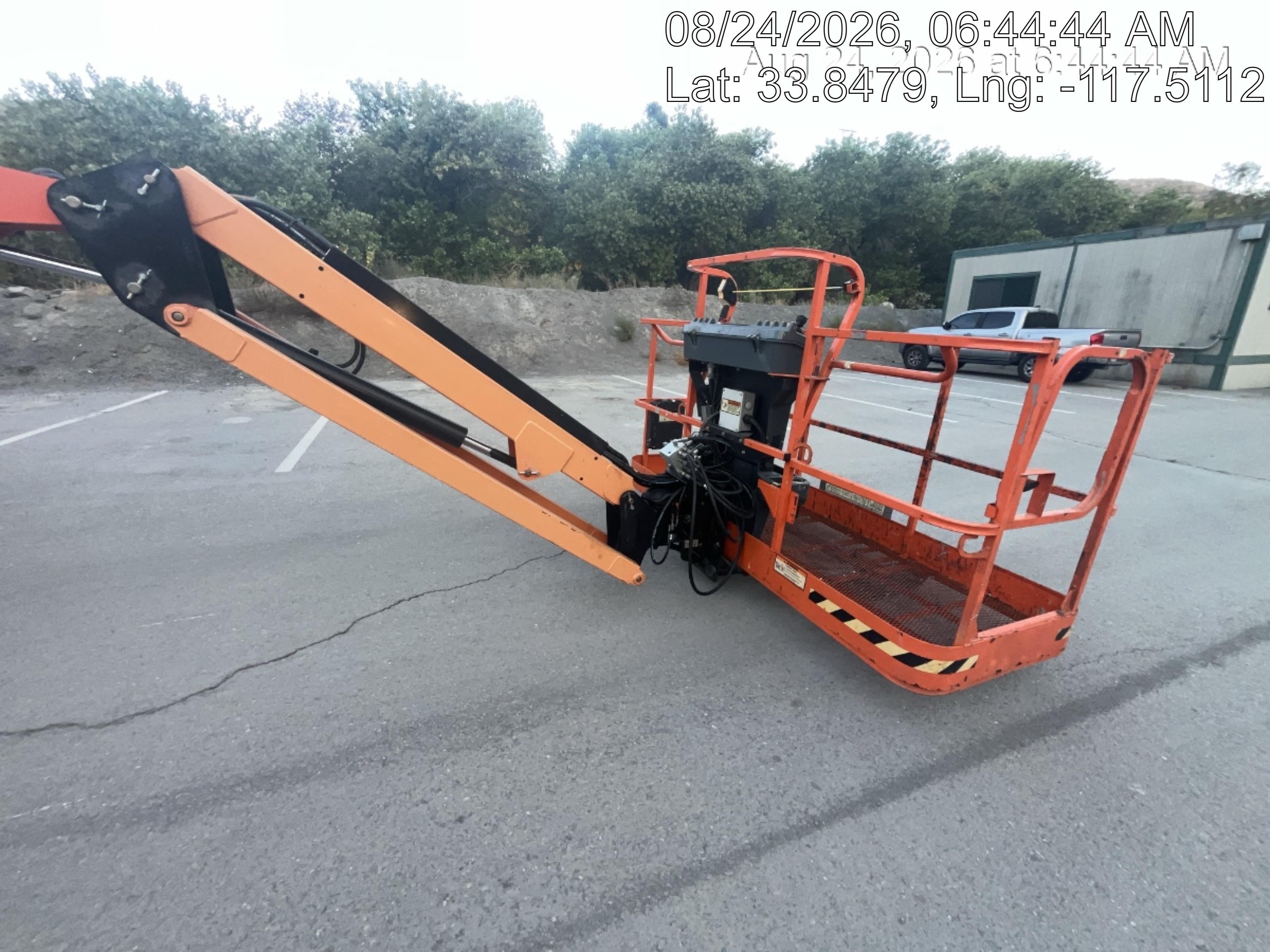 2023 JLG 600AJ