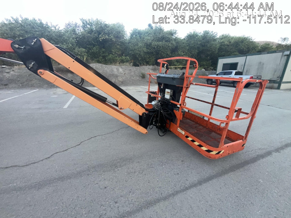 2023 JLG 600AJ