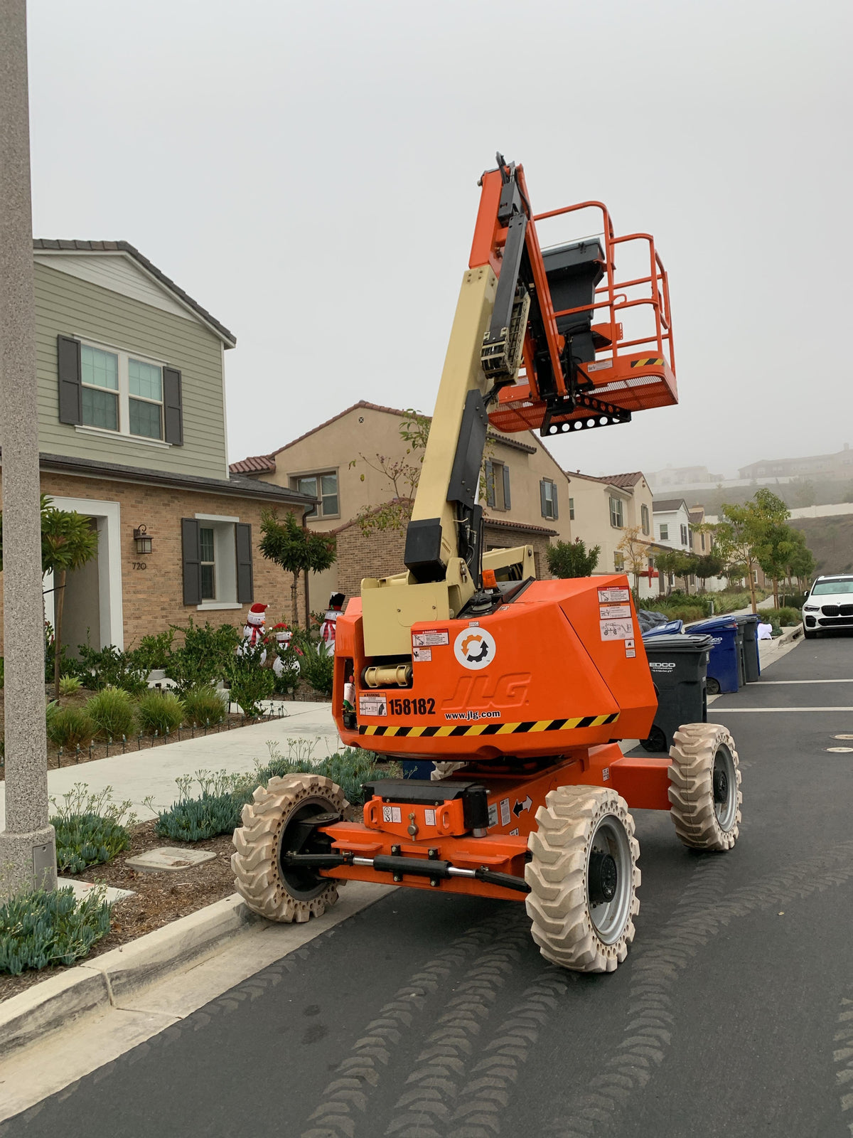 2021 JLG 340AJ