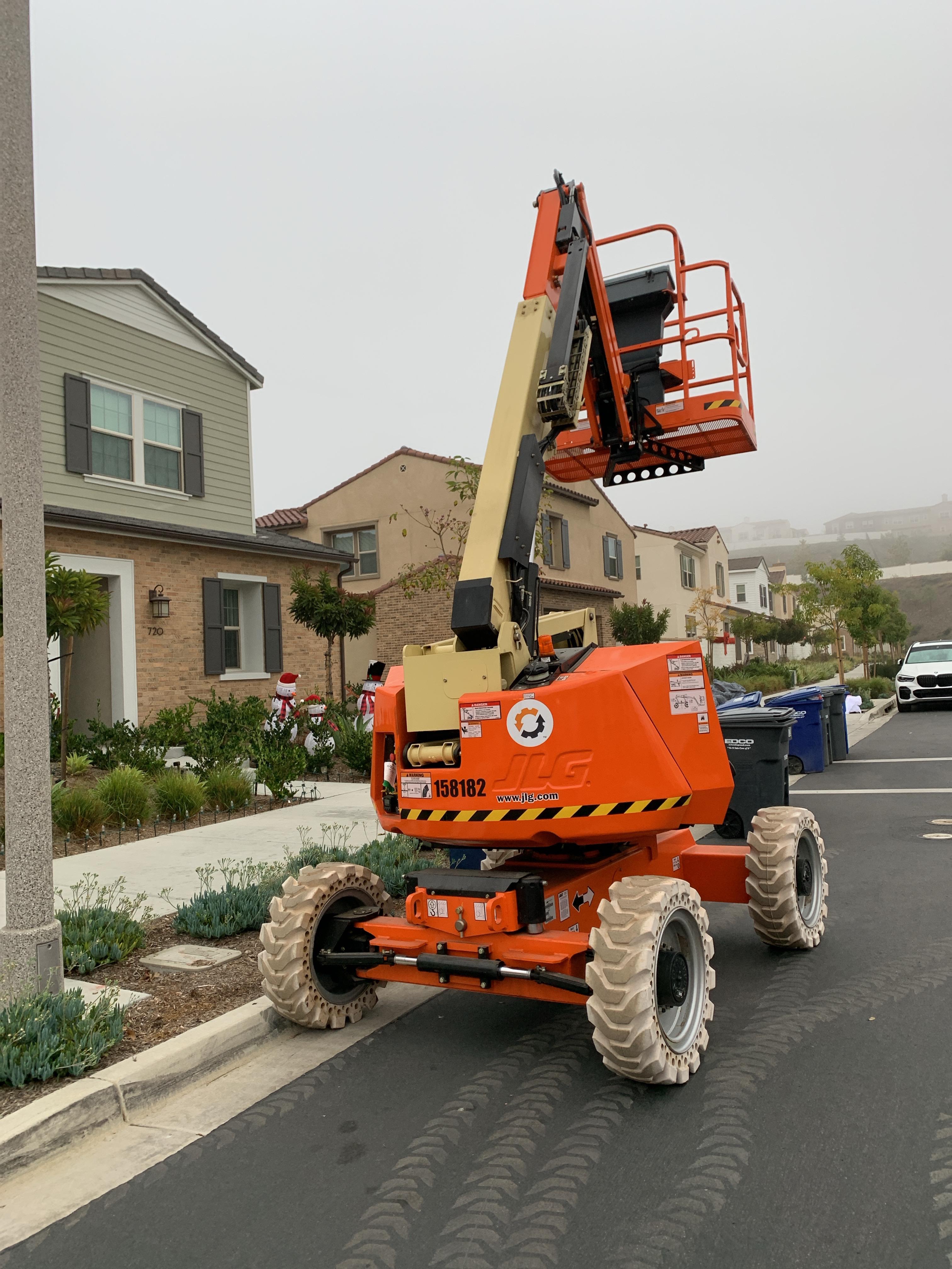 2021 JLG 340AJ