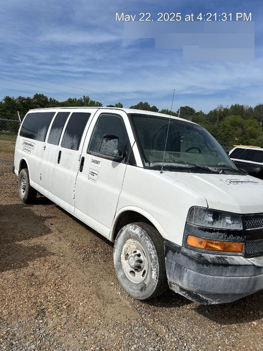 2023 CHEVROLET Express Van - Rental
