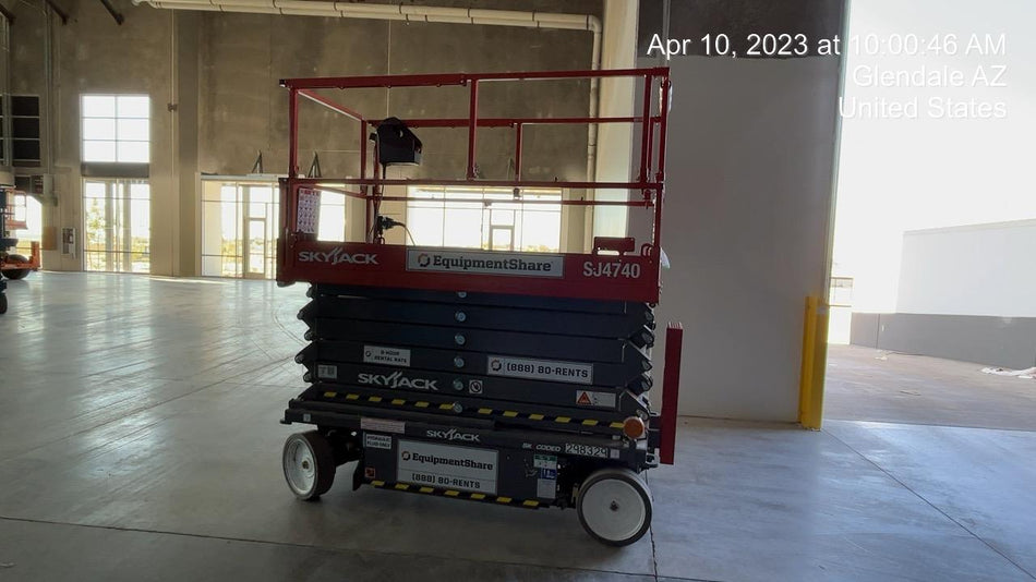 2023 SKYJACK SJ4740