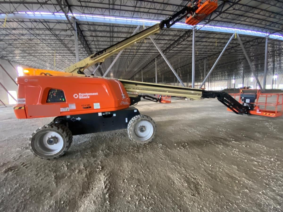 2024 JLG 660SJ