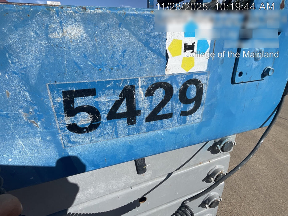 2017 Genie GS-3232 Genie GS3232 Narrow 32' Scissor Lift