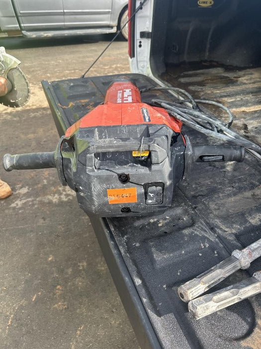 2022 HILTI TE 3000-AVR