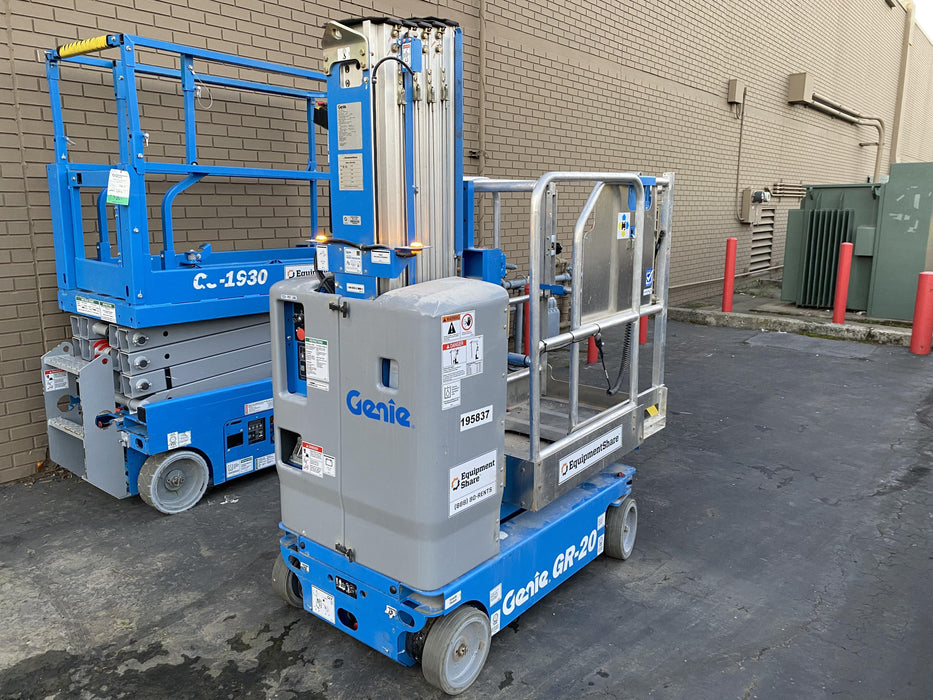 2021 GENIE GR-20