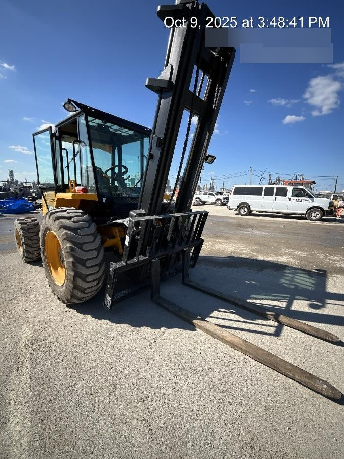 2025 JCB 930-4