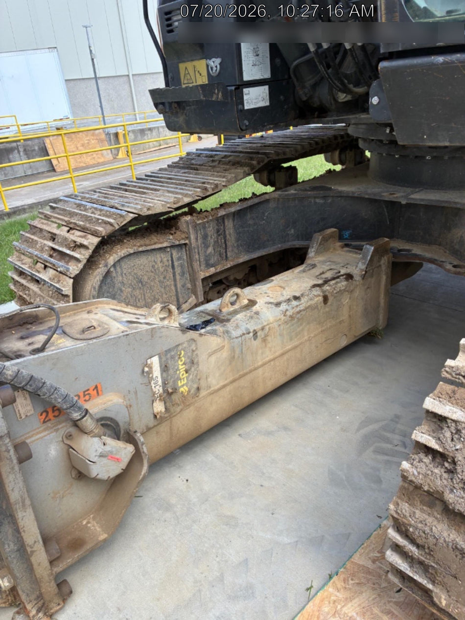 2022 EPIROC EC165T