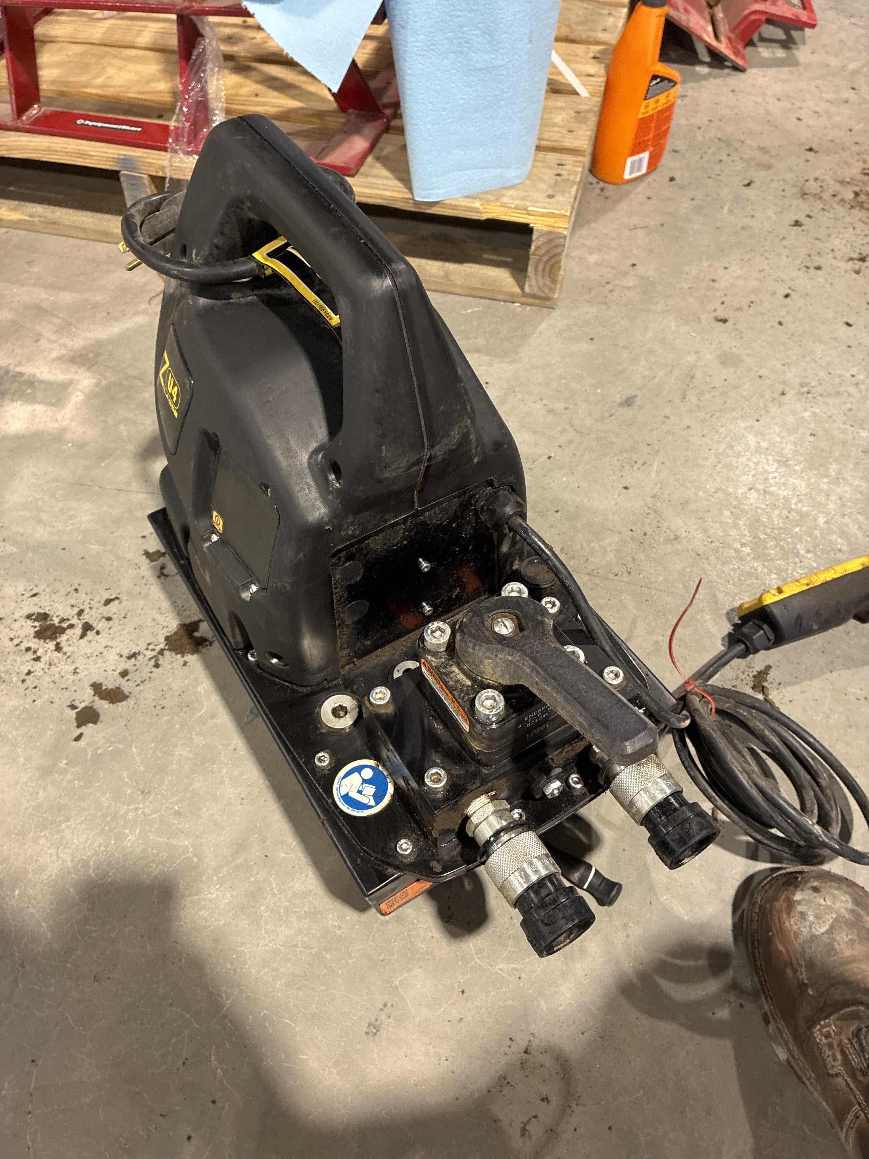 2024 ENERPAC ZU4408JB
